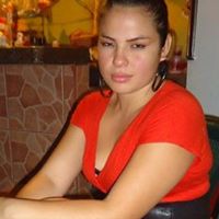 Jenny Gaitan Photo 10