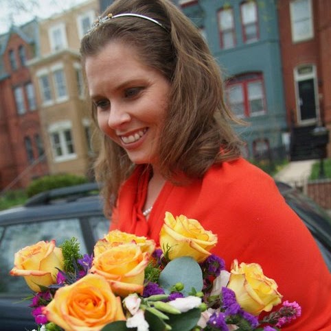Rebecca Mckinnon Photo 25