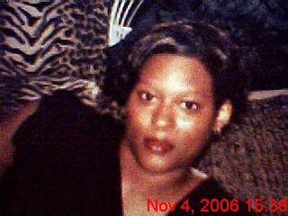 Tonya Holmes Photo 31