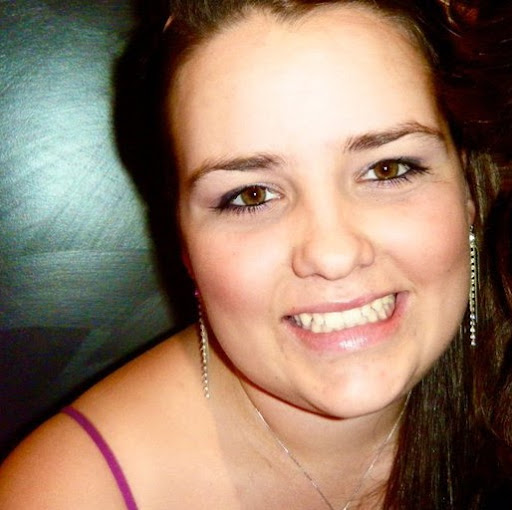 Rebecca Beale Photo 28