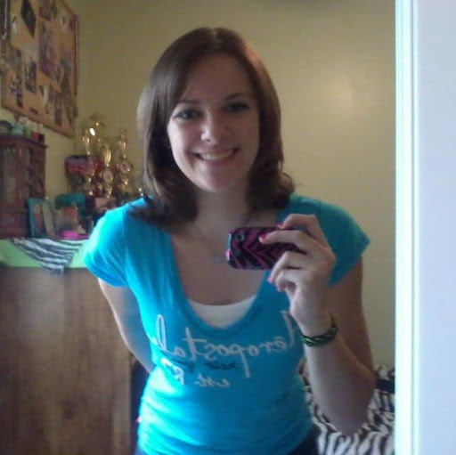 Lindsay Thomas Photo 11