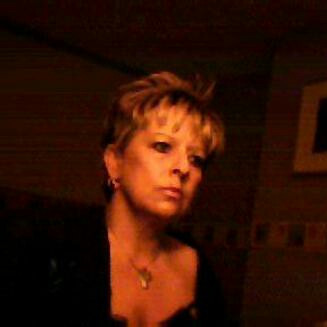Sue Eaton Photo 32