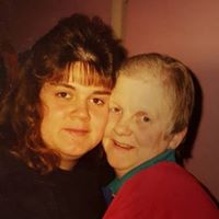 Shelly Springer Photo 19