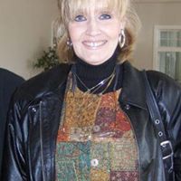 Elizabeth Gooch Photo 4