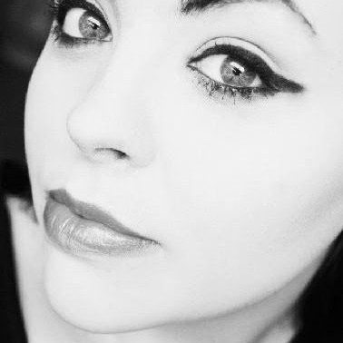 Robyn Warren Photo 9