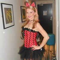 Teresa Blake Photo 31