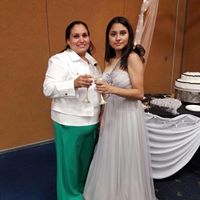 Roberta Gonzalez Photo 16