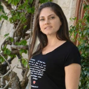 Sandra Alvarez Photo 54