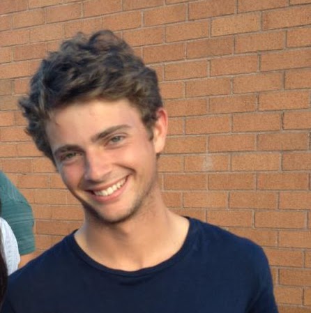 Max Charles Photo 12