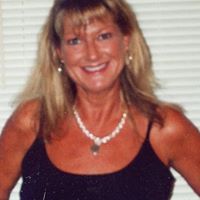 Lisa Wall Photo 29