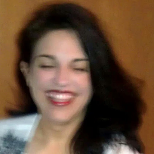 Karen Pimentel Photo 15