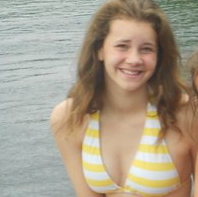 Leah Bartlett Photo 35