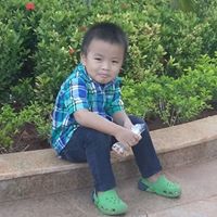 Tina Dinh Photo 7