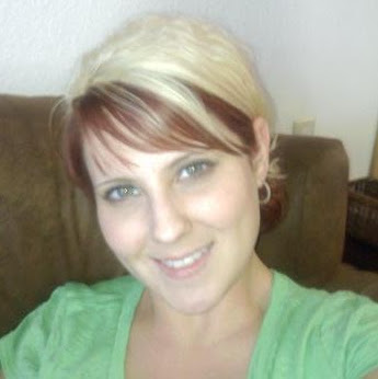 Elizabeth Daugherty Photo 44