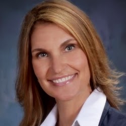 Veronica Marshall Photo 35