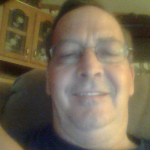 Robert Saunders Photo 35