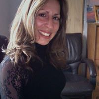 Erika Mayer Photo 8