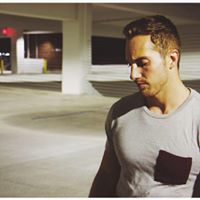 Ty Robinson Photo 13