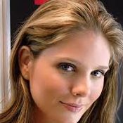 Amanda Macias Photo 24