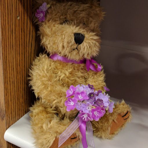 Colleen Reynolds Photo 24