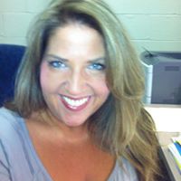 Elizabeth Natale Photo 3