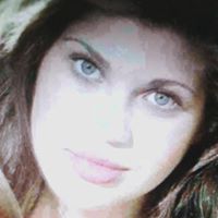 Kelly Fichter Photo 5