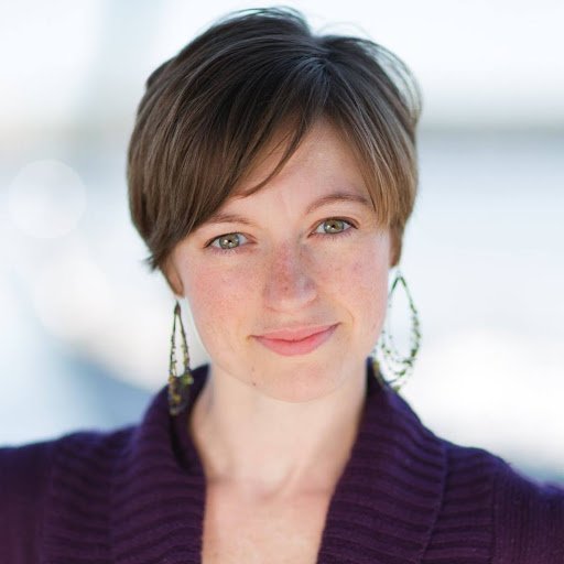 Lindsay Latham Photo 3