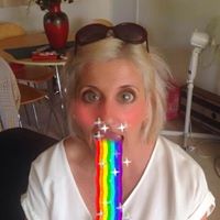 Helen Danielsen Photo 6