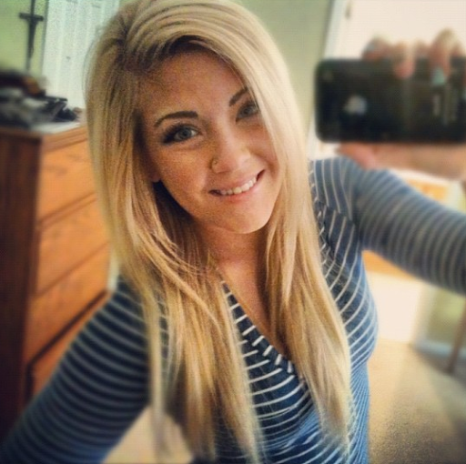 Danielle Kelley Photo 32