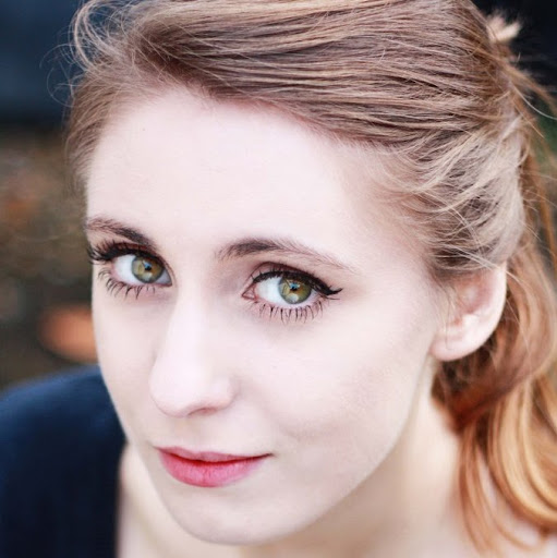Elizabeth Mccain Photo 32
