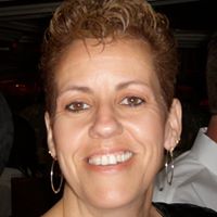 Michelle Stratton Photo 23