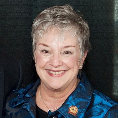 Elaine Hansen Photo 13