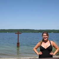 Elizabeth Dietz Photo 24
