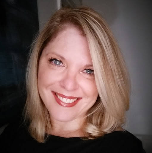 Jennifer Schmitt Photo 32