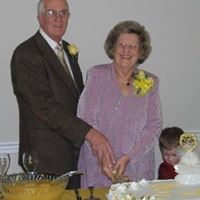 Virginia Graves Photo 13
