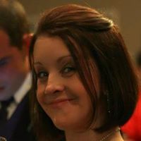Stephanie Bennett Photo 25