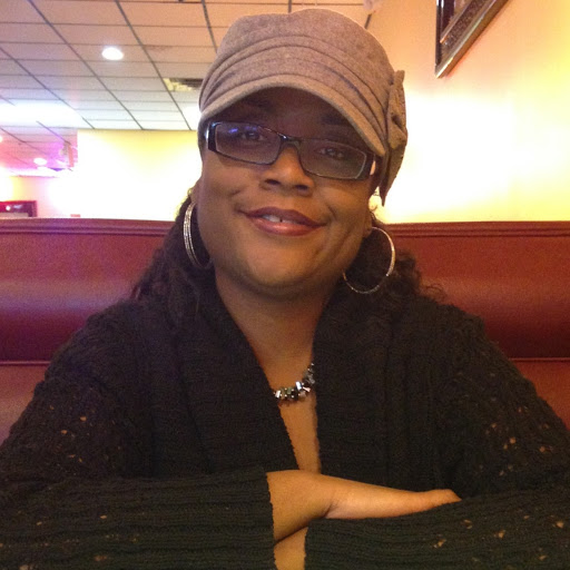 Juanita Taylor Photo 10
