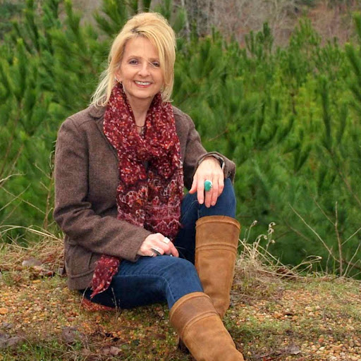 Laura Singletary Photo 7