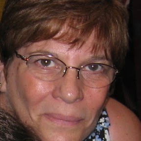 Cindy Robertson Photo 30