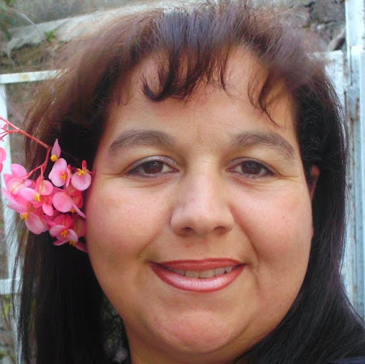 Alejandra Rodriguez Photo 23