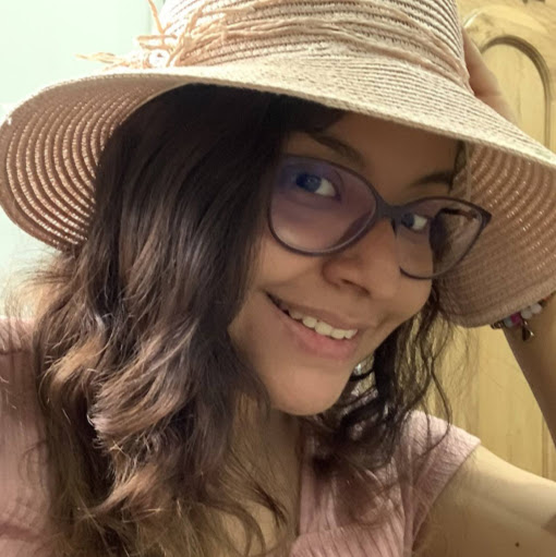 Julia Herrera Photo 21