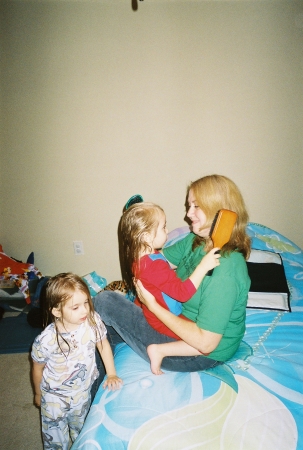 Lisa Forbes Photo 29