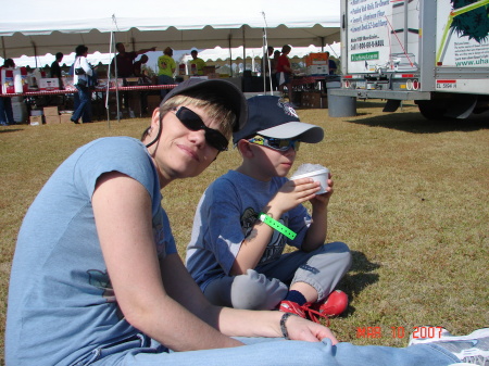 Tina Kuhn Photo 26