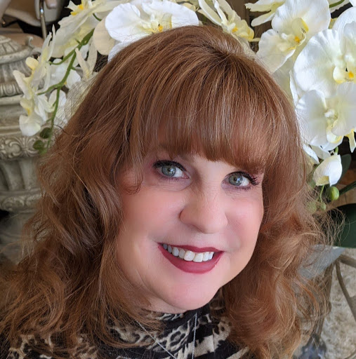 Christine Dell Photo 9