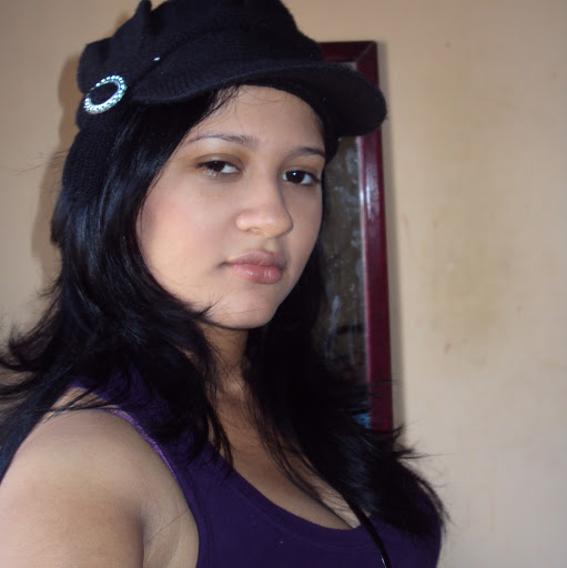 Carmen Reyes Photo 5