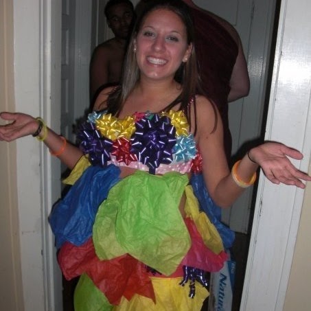 Lora Moore Photo 30
