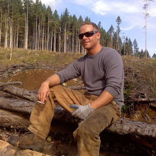 Steven Hooper Photo 7