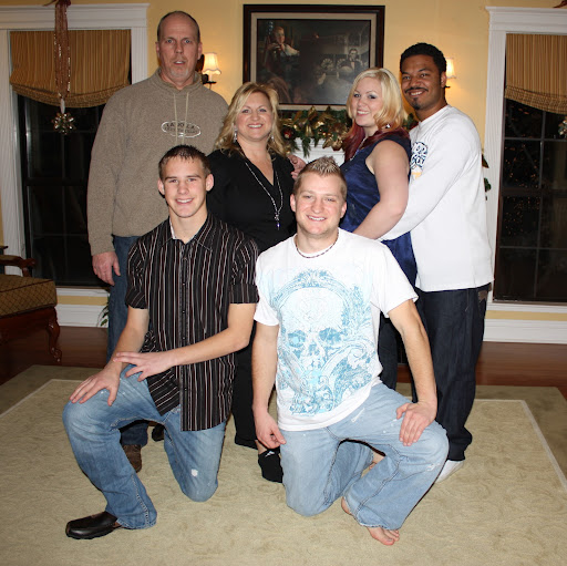 Brandon Craig Photo 19