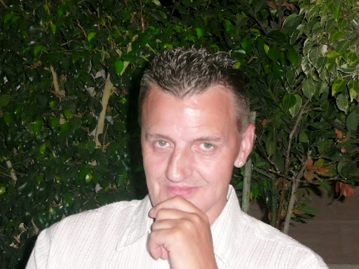 Robert Turnbull Photo 14