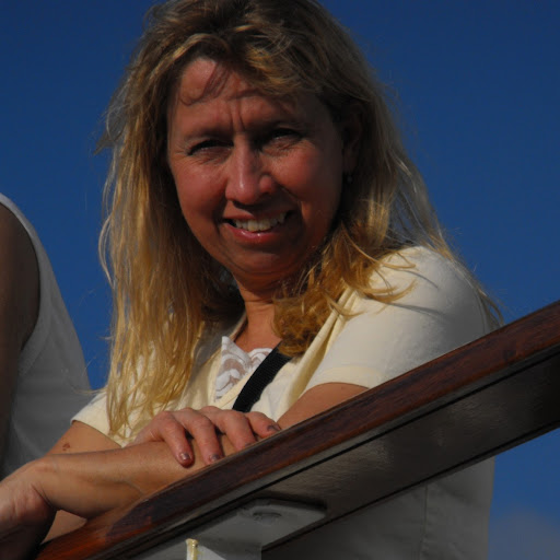 Carol Ferguson Photo 7